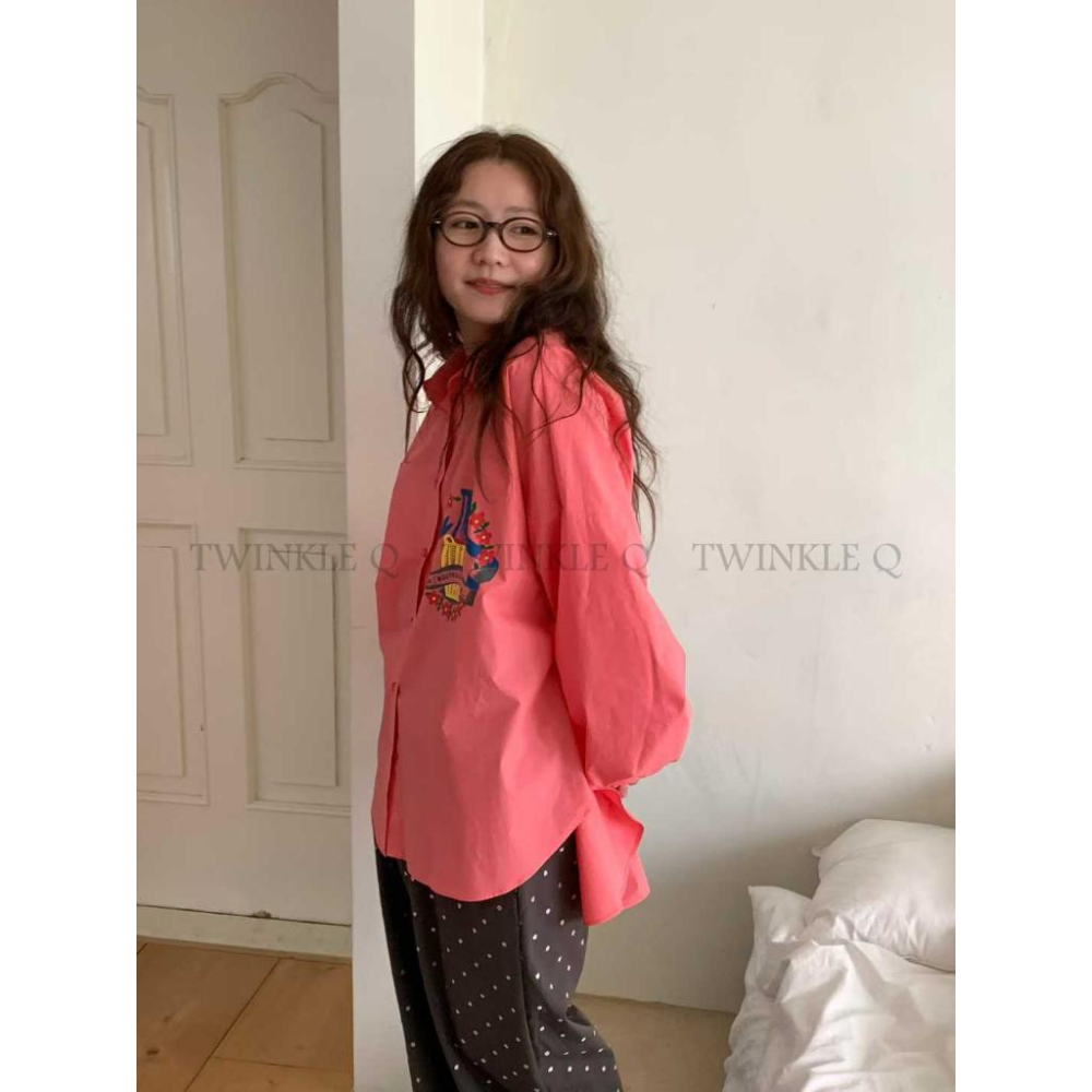 🎀TwinkleQ韓國代購BUY好物-預購✈️正韓🇰🇷 長袖襯衫 瓶子印花襯衫 口袋 寬鬆 氣球袖 休閒 襯衫-細節圖4