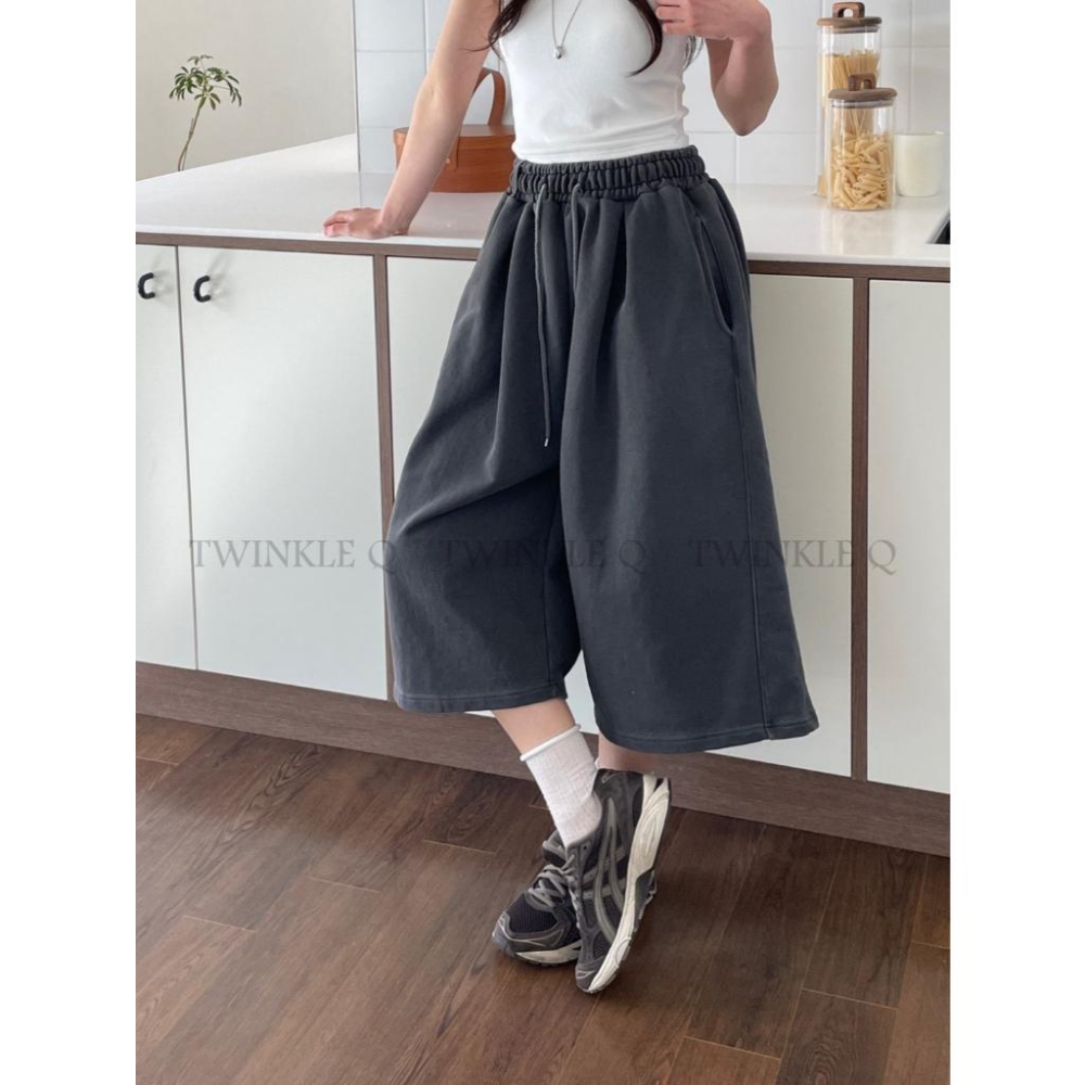 🎀TwinkleQ韓國代購BUY好物-預購✈️正韓🇰🇷 休閒短褲 素色 百搭 鬆緊 水洗 韓國空運 居家 運動 短褲-細節圖5
