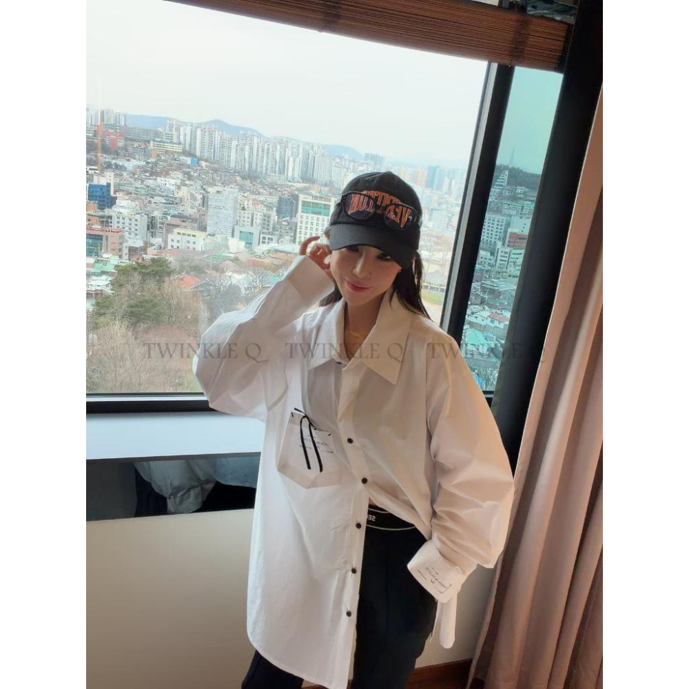 🎀TwinkleQ韓國代購BUY好物-預購✈️正韓🇰🇷 長袖襯衫 正反蝴蝶結 字母印花 寬鬆上衣 襯衫外套 休閒 襯衫-細節圖6