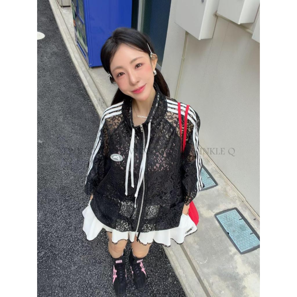 🎀TwinkleQ韓國代購BUY好物-預購✈️正韓🇰🇷 蕾絲外套 立領 線條 貼布 口袋 條紋蕾絲運動外套 外套-細節圖2