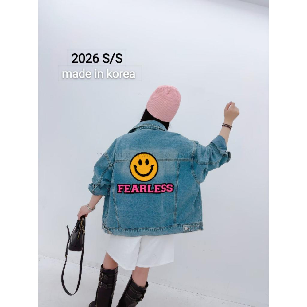 🎀TwinkleQ韓國代購BUY好物-預購✈️正韓🇰🇷 牛仔外套 笑臉 字母 貼布 休閒外套 牛仔布 外套-細節圖2