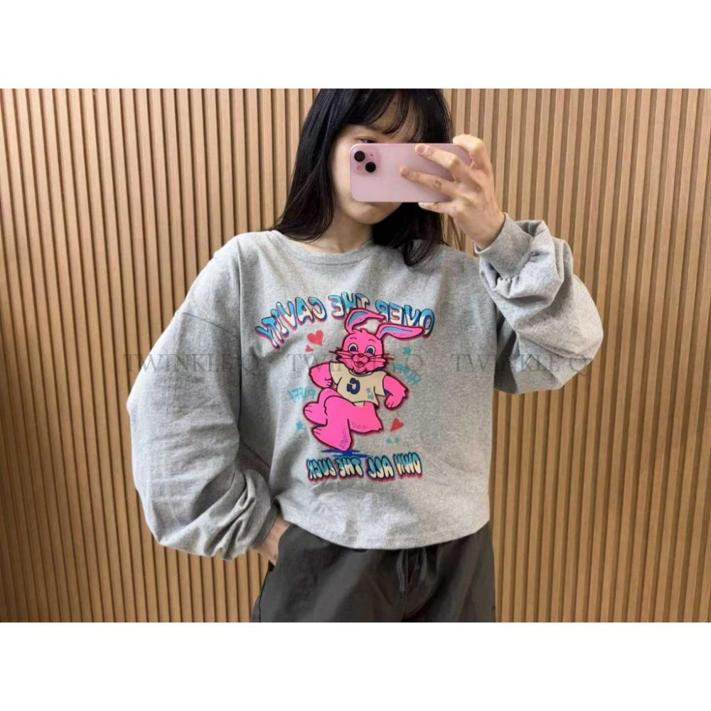 🎀TwinkleQ韓國代購BUY好物-預購✈️正韓🇰🇷 長袖t恤 兔兔 愛心 字母印花 長袖上衣 寬鬆t恤 長t-細節圖3