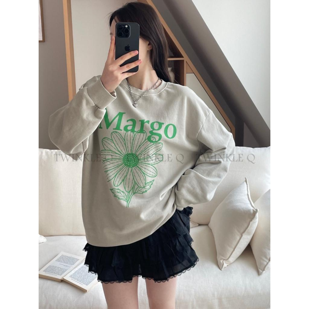 🎀TwinkleQ韓國代購BUY好物-預購✈️正韓🇰🇷 大學t 字母 花朵印花 水洗t 長袖上衣 寬鬆上衣 長t 大學踢-細節圖2
