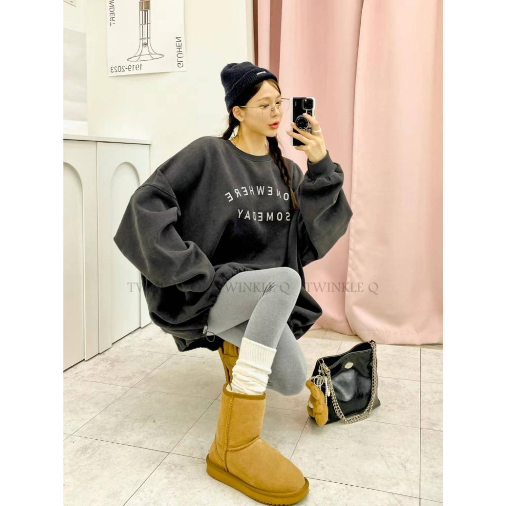 🎀 Twinkle Q韓國代購BUY好物-預購✈️正韓🇰🇷 大學t 字母 印花 加絨 下擺拉繩 寬鬆上衣 長t 大學踢-細節圖8
