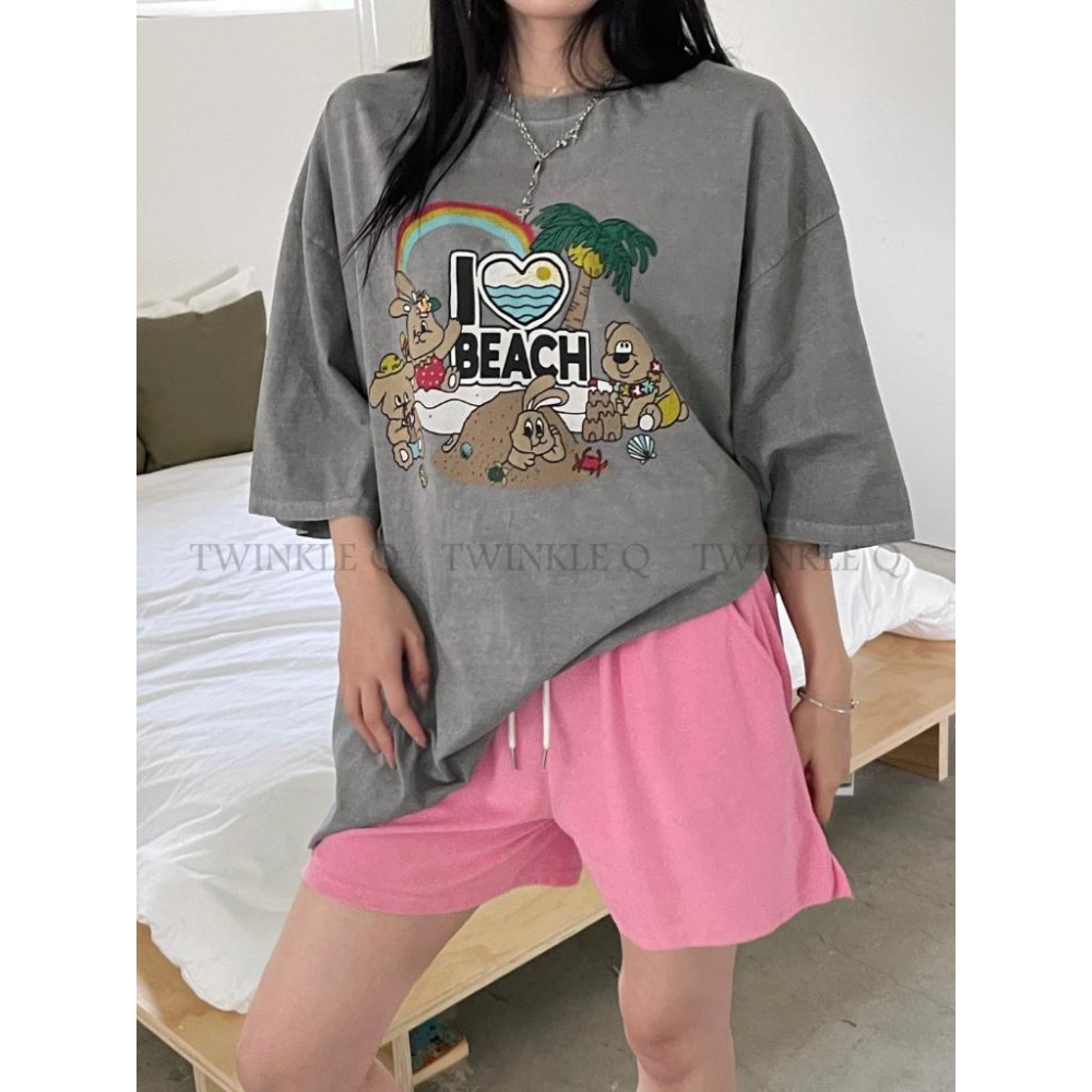 🎀TwinkleQ韓國代購BUY好物-預購✈️正韓🇰🇷 短袖t恤 彩虹 海灘 小兔兔 水洗t恤 寬鬆 落肩上衣 休閒短t-細節圖5