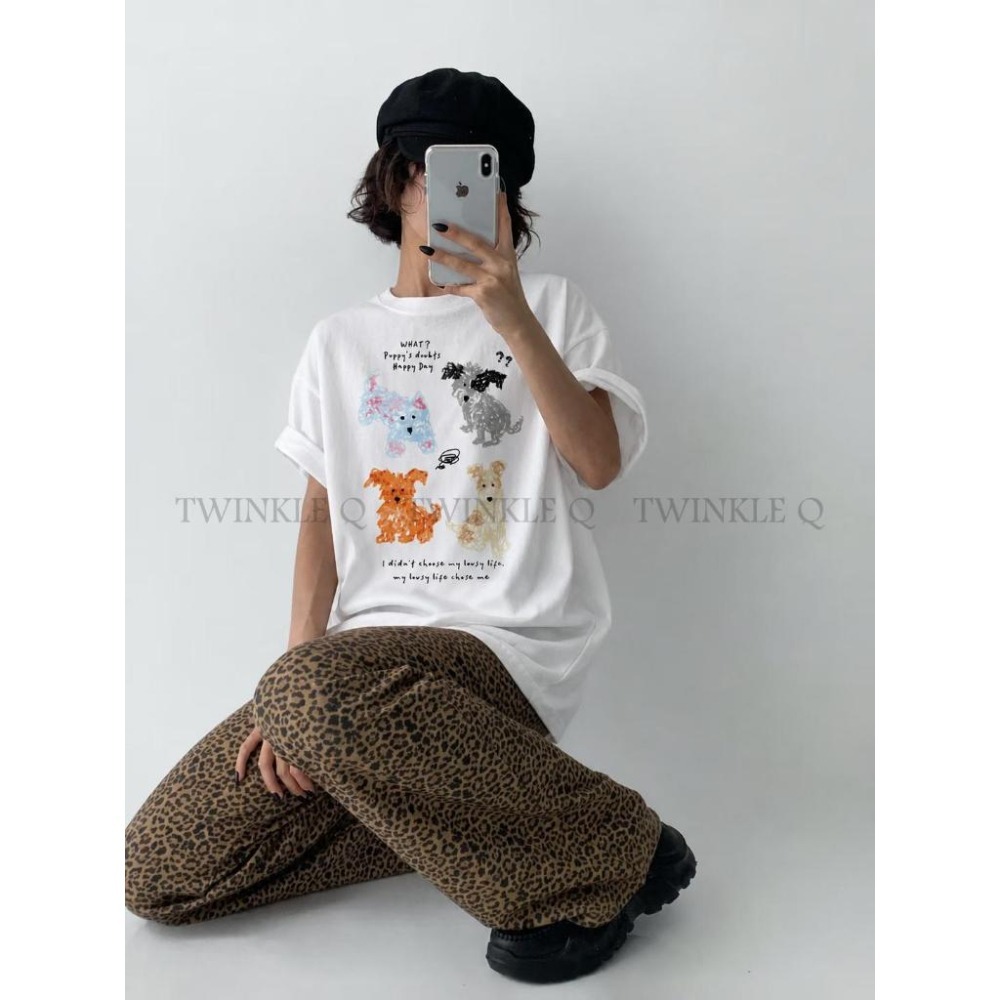 🎀TwinkleQ韓國代購BUY好物-預購✈️正韓🇰🇷 短袖t恤 可愛狗狗 塗鴉 印花 寬鬆上衣 落肩 韓國t恤 短t-細節圖2