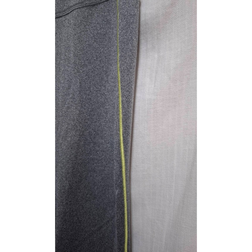 姜小舖S號女用UNIQLO灰色彈性布滑布緊身褲長褲 運動褲 瑜珈褲 重訓 運動長褲 滑順 觸感佳 親膚 彈力-細節圖5