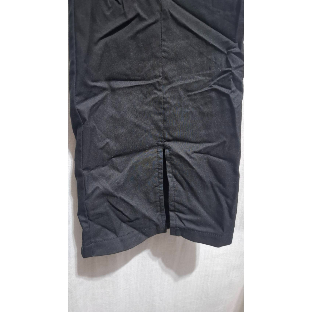 姜小舖XL號女用DAZY黑色薄棉質寬鬆長褲 褲口開叉 褲子 大尺碼 休閒長褲 寬褲 運動褲 運動長褲 素色 純色-細節圖4