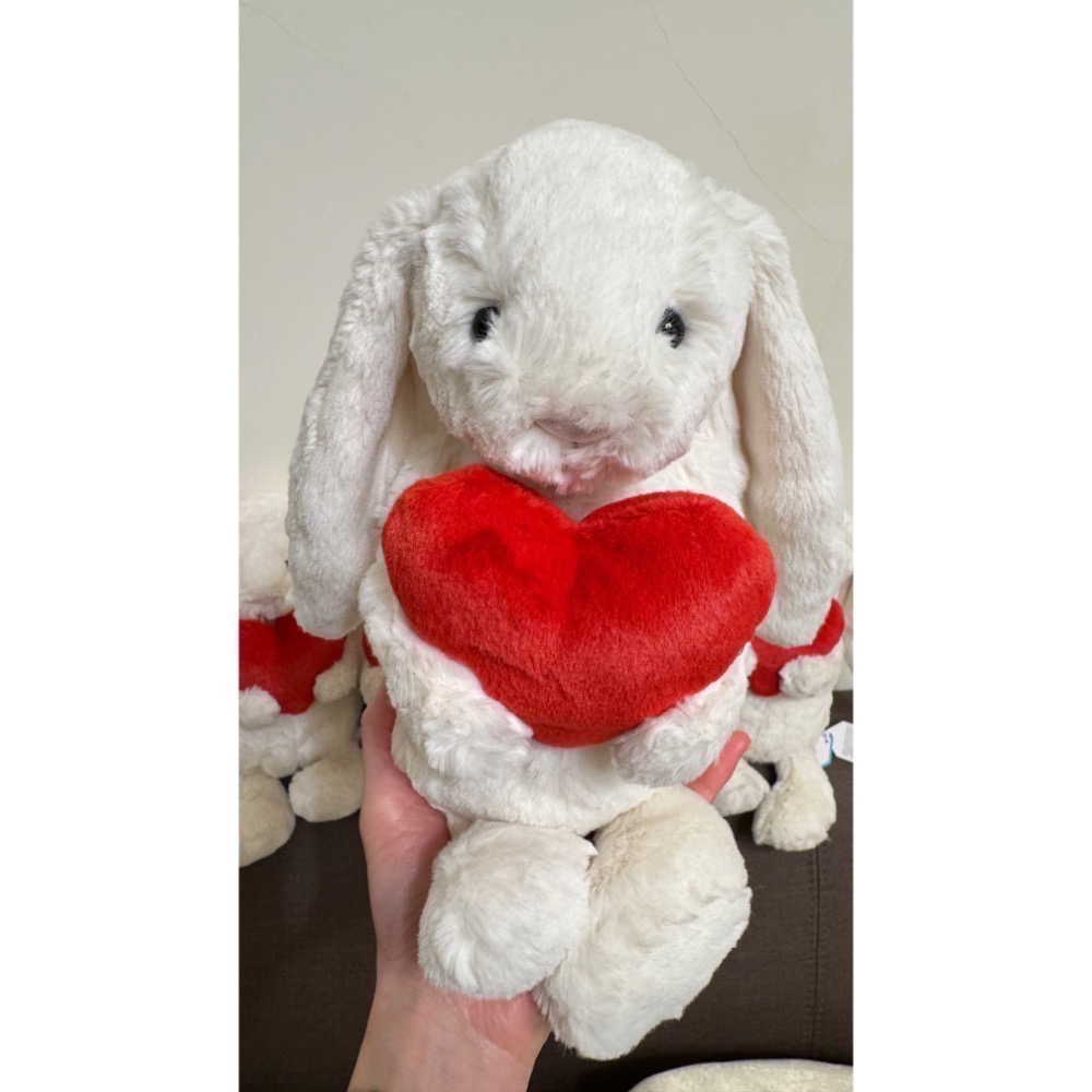 【Jellycat 正品代購】現貨 英國🇬🇧空運直送  Jellycat Bashful 紅色愛心兔 情人節必備-細節圖6