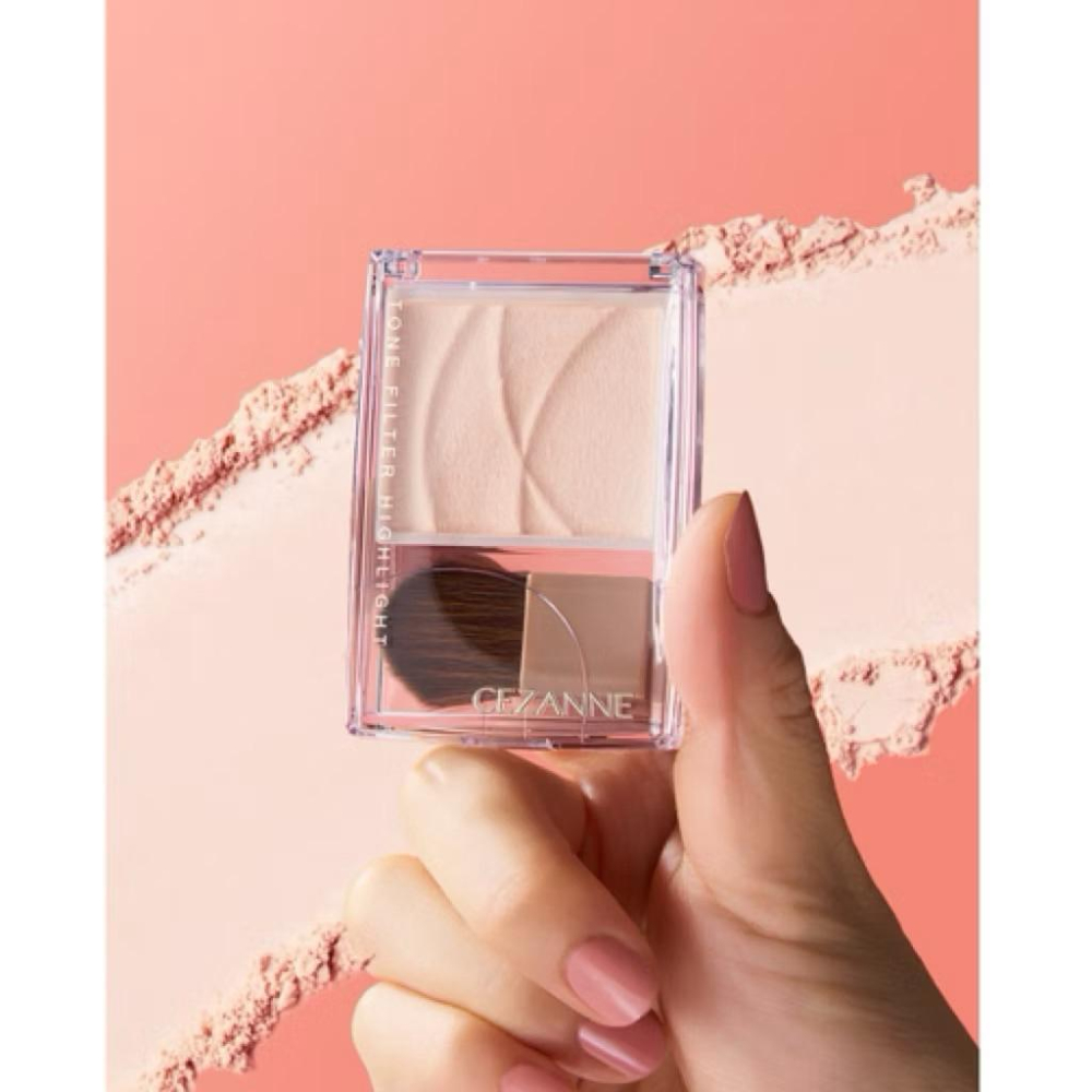 現貨 日本帶回 CEZANNE 色調濾鏡修容高光盤濾鏡提亮粉餅打亮 法令紋01濾鏡米色-細節圖3