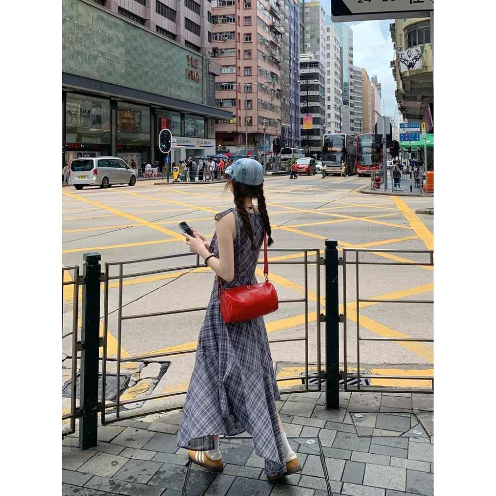 復古格子洋裝女夏季氣質收腰背心裙設計感小眾不規則A字裙長裙-細節圖4