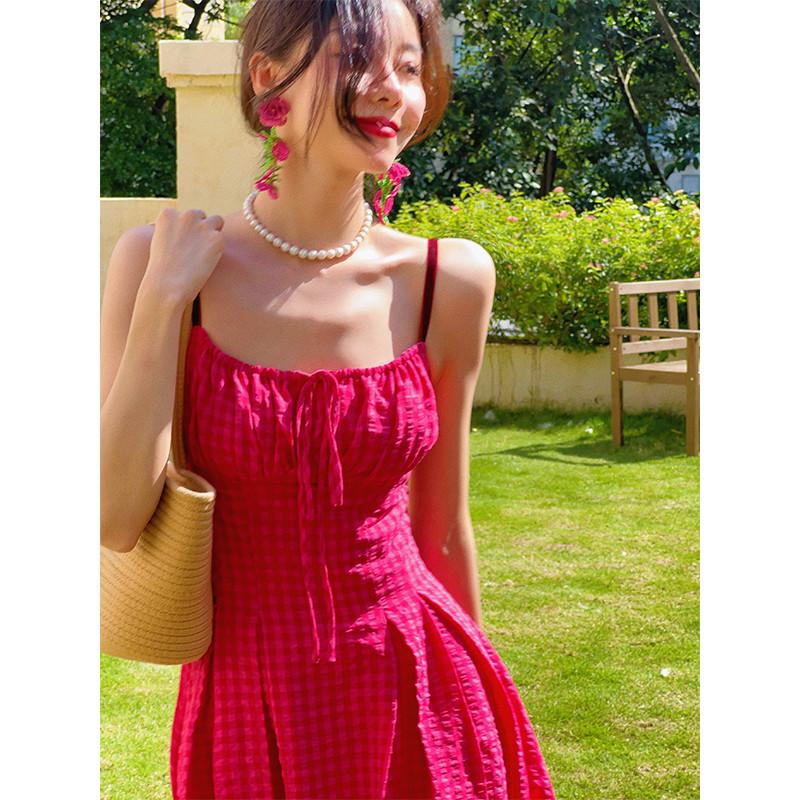 Haze禾枝《樹莓甜心》港風紅色格子吊帶洋裝女夏氣質顯-細節圖4