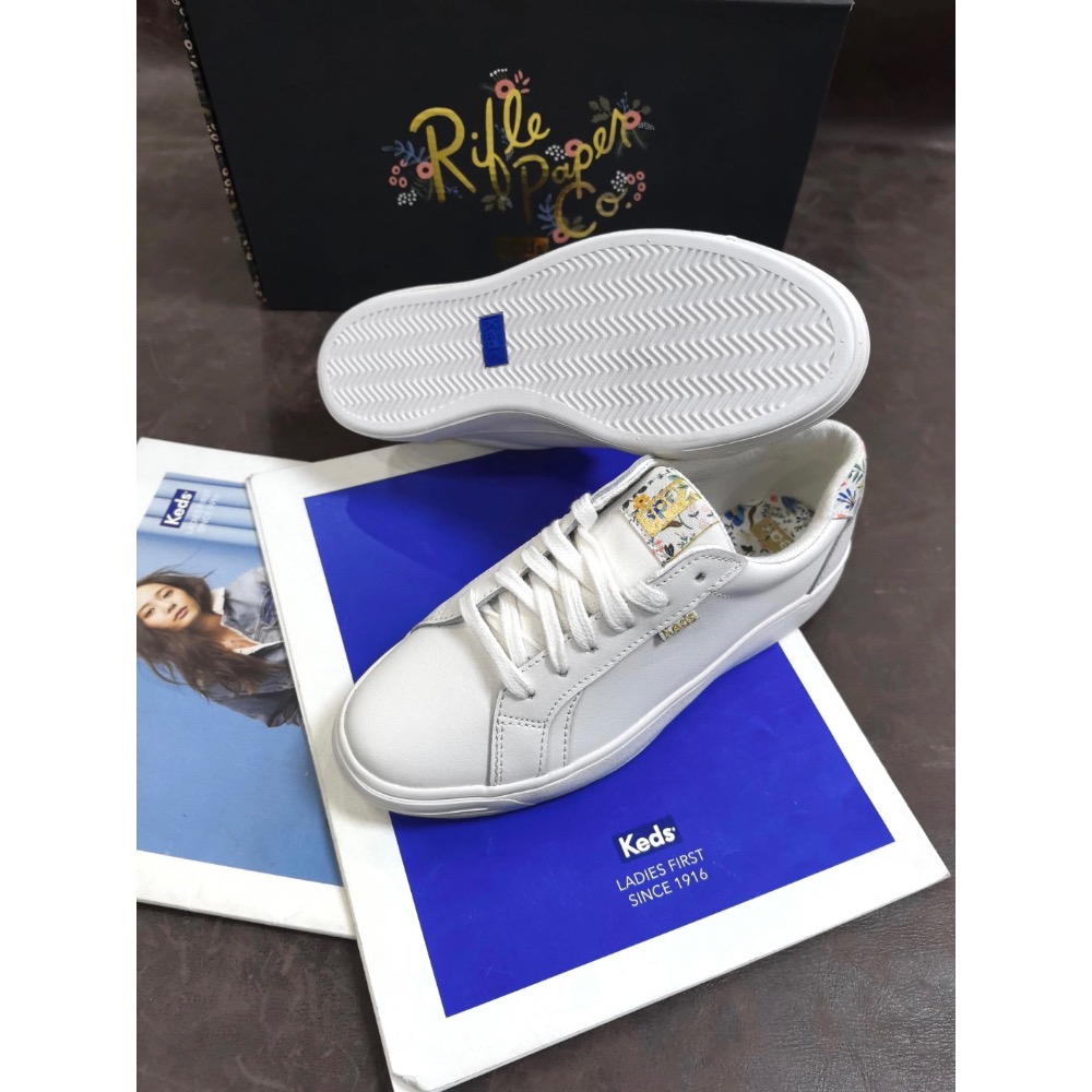 零碼特價🉐️ 美國🇺🇸潮牌Keds小花尾休閒鞋👟小白鞋 網球鞋-細節圖4