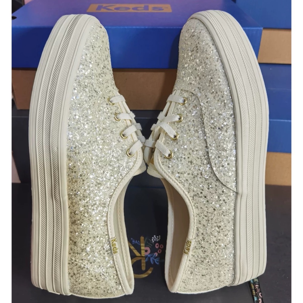零碼特價美國🇺🇸潮牌Keds 緞帶🎀厚底婚鞋👟閃粉✨亮片鞋👟休閒鞋👟實品超美🌸-細節圖5