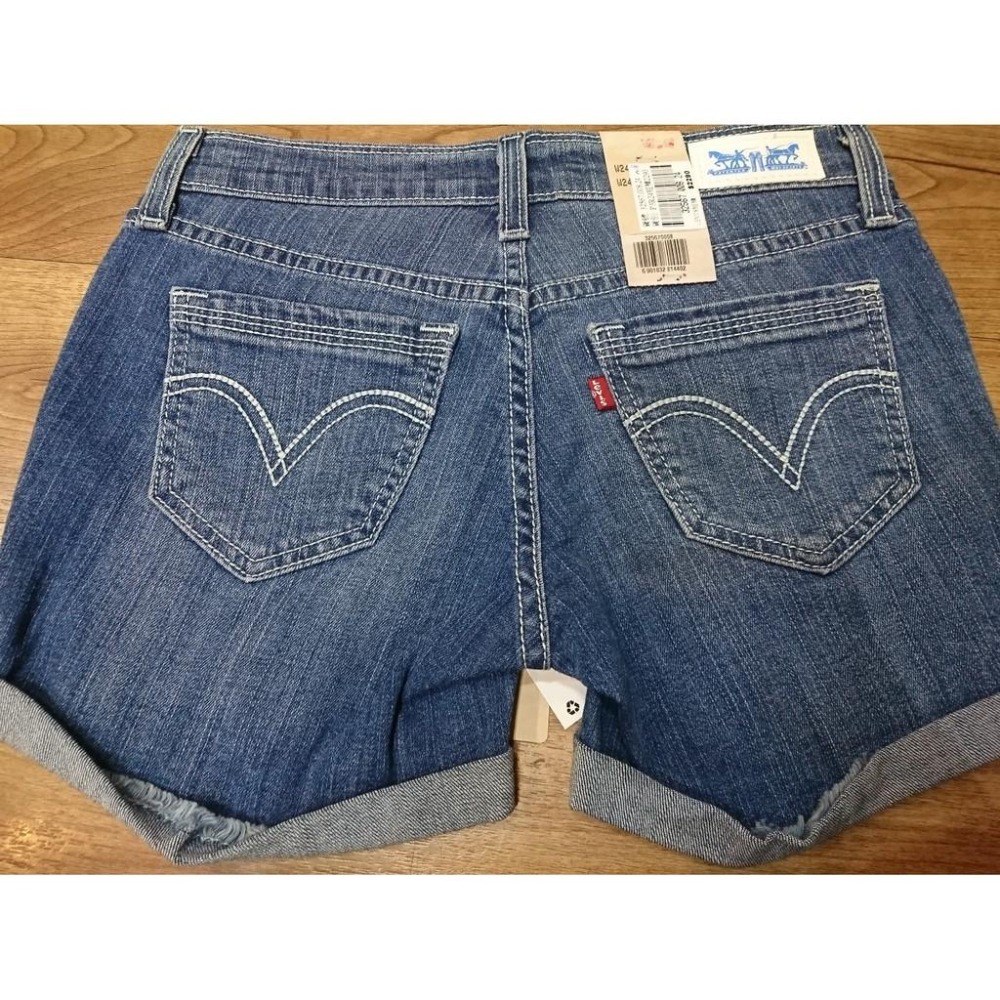Levis 女款 牛仔短褲 緊身窄管 中藍刷色 32567-0008🔥-細節圖4