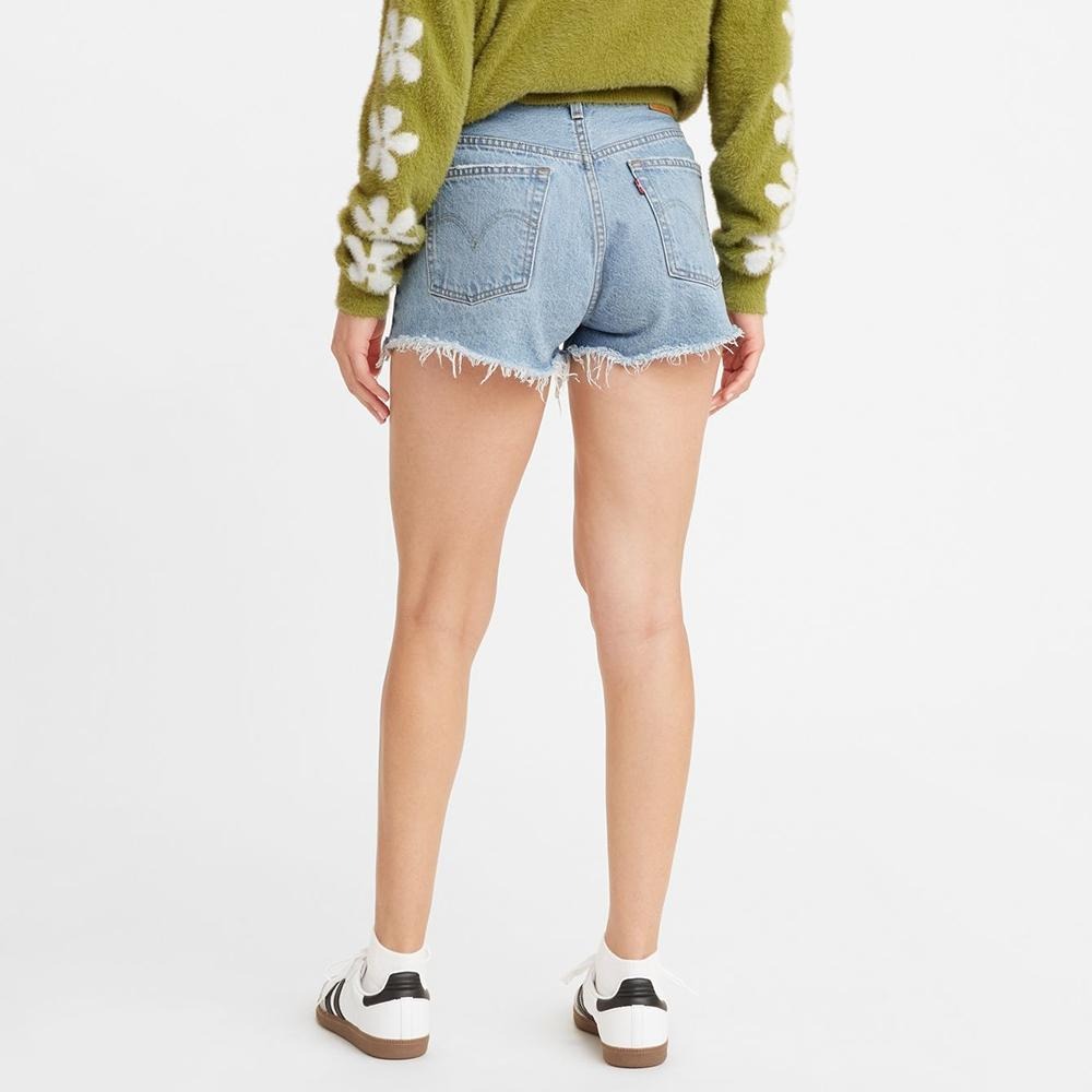 Levis 女款 501 排扣牛仔短褲 淺藍水洗 56327-0241-細節圖9