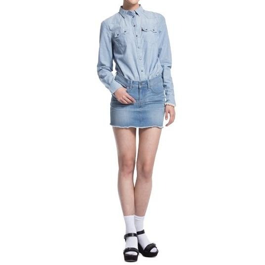 Levis 女款 牛仔短裙 復古淺藍洗色 不收邊 32574-0007🔥-細節圖6