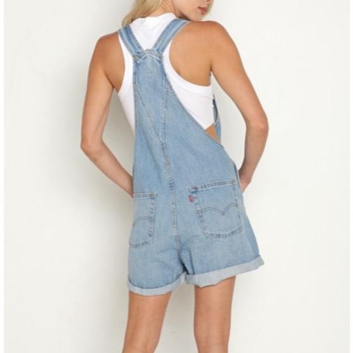 Levis 女款 吊帶短褲 牛仔短褲 淺藍復古水洗 52333-0030🔥-細節圖9