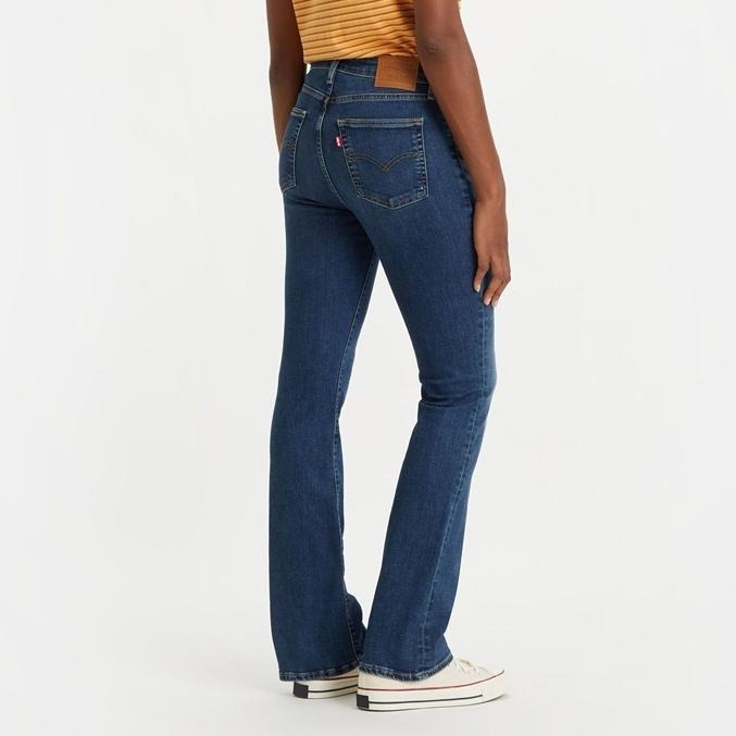 Levis 女款 725 合身靴型牛仔褲 精工深藍染水洗 18759-0115-細節圖9