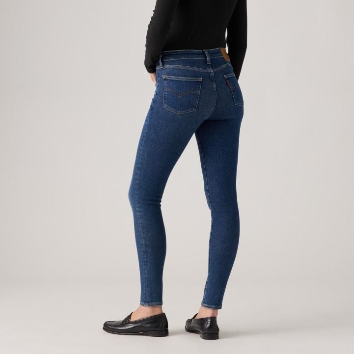 Levis 女款 721 緊身窄管牛仔褲 深藍水洗 18882-0876-細節圖7