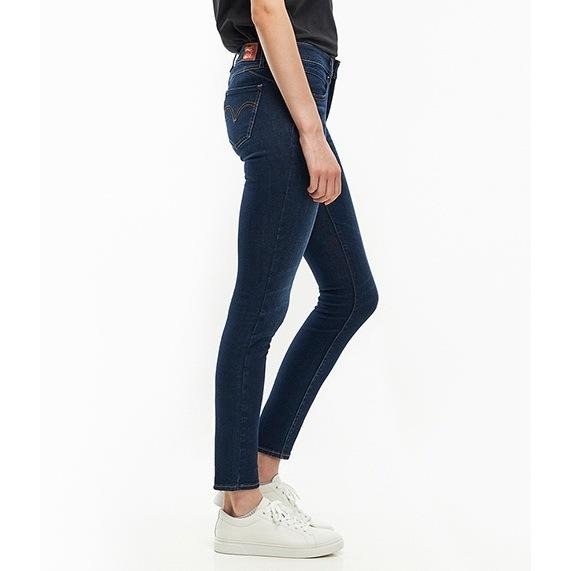 Levis 女款 Revel 中腰緊身提臀牛仔褲 精工深藍染水洗 36266-0040-細節圖8