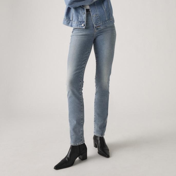 Levis 女款 724 直筒牛仔褲 復古淺藍水洗 18883-0404-細節圖3