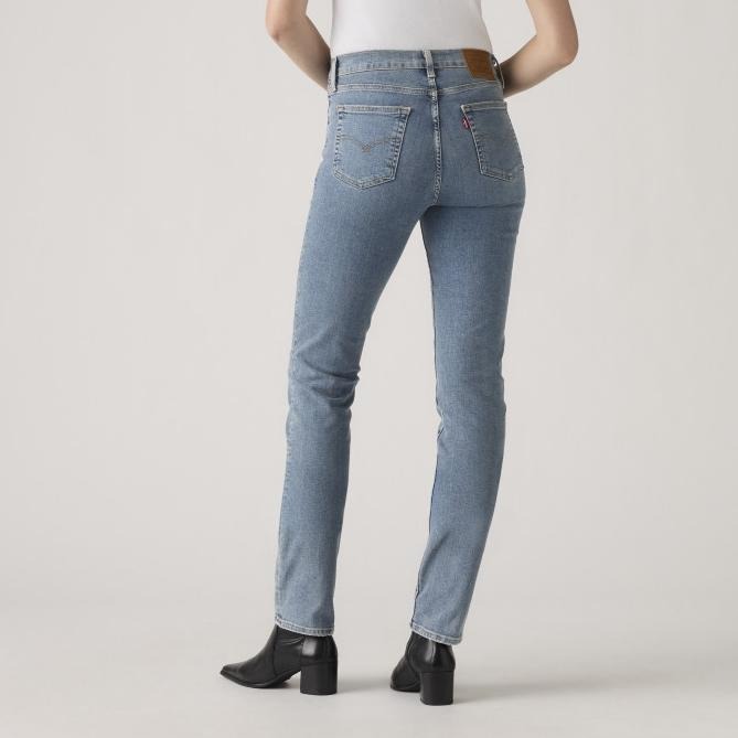 Levis 女款 724 直筒牛仔褲 復古淺藍水洗 18883-0404-細節圖5