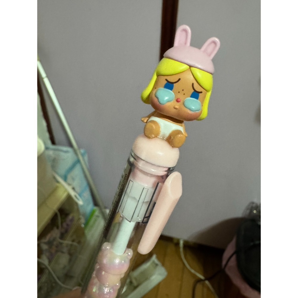 F哭
